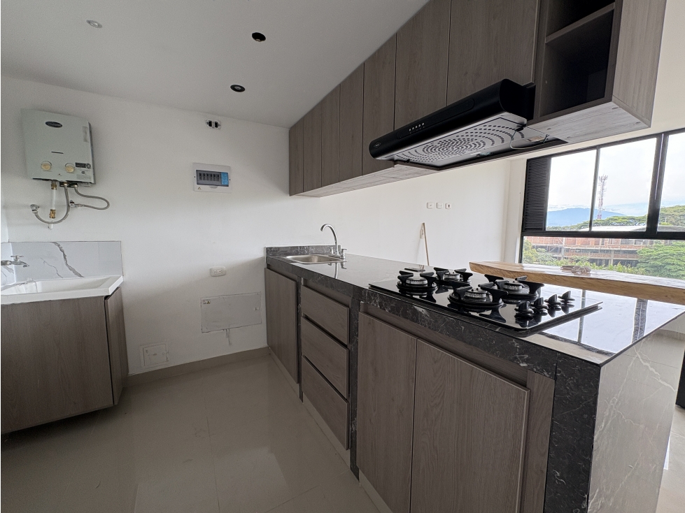 Venta apartamento en cerritos Pereira/ 4 Piso. zona valorizada