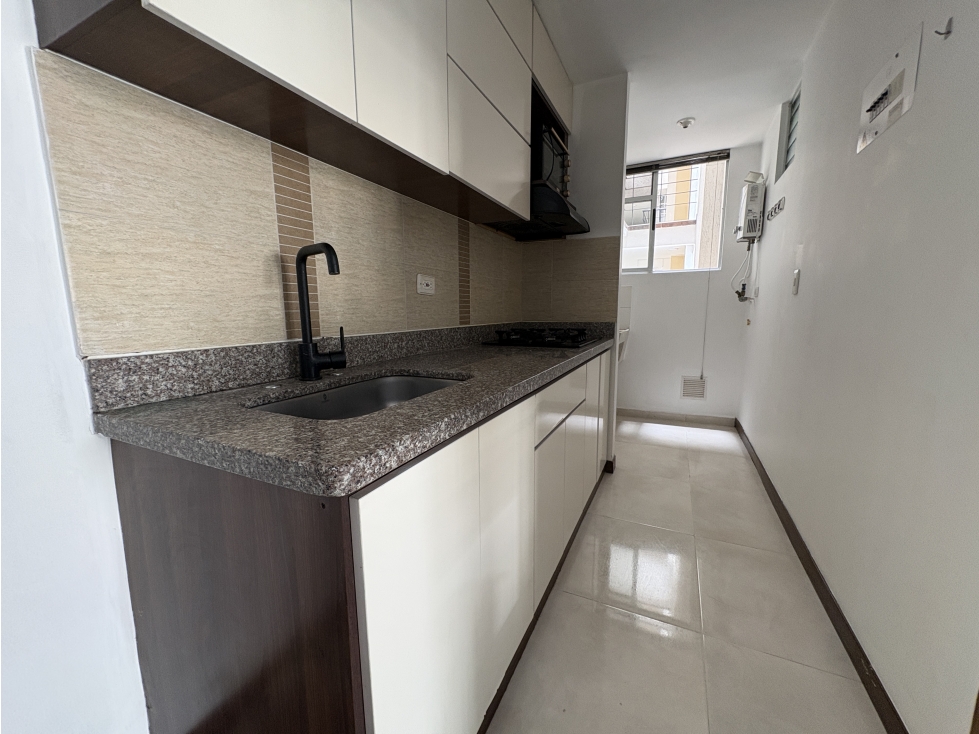 Venta apartamento en la Av Sur de Pereira, 2 piso — foto 5