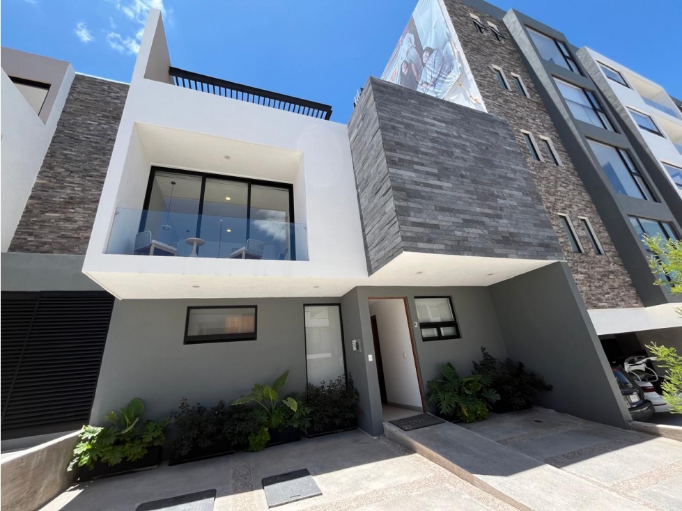 Casa en Venta Lujo en Zibatá, Queretaro