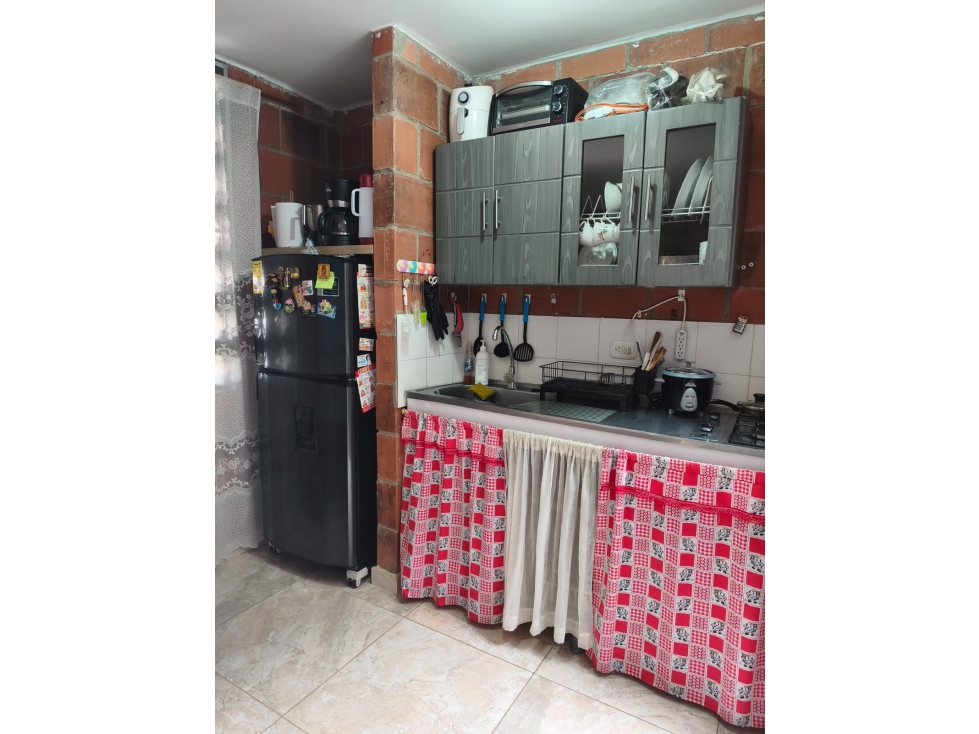 VENTA DE CASA EN EDÉN DEL PARQUE JAMUNDI - CR — foto 4