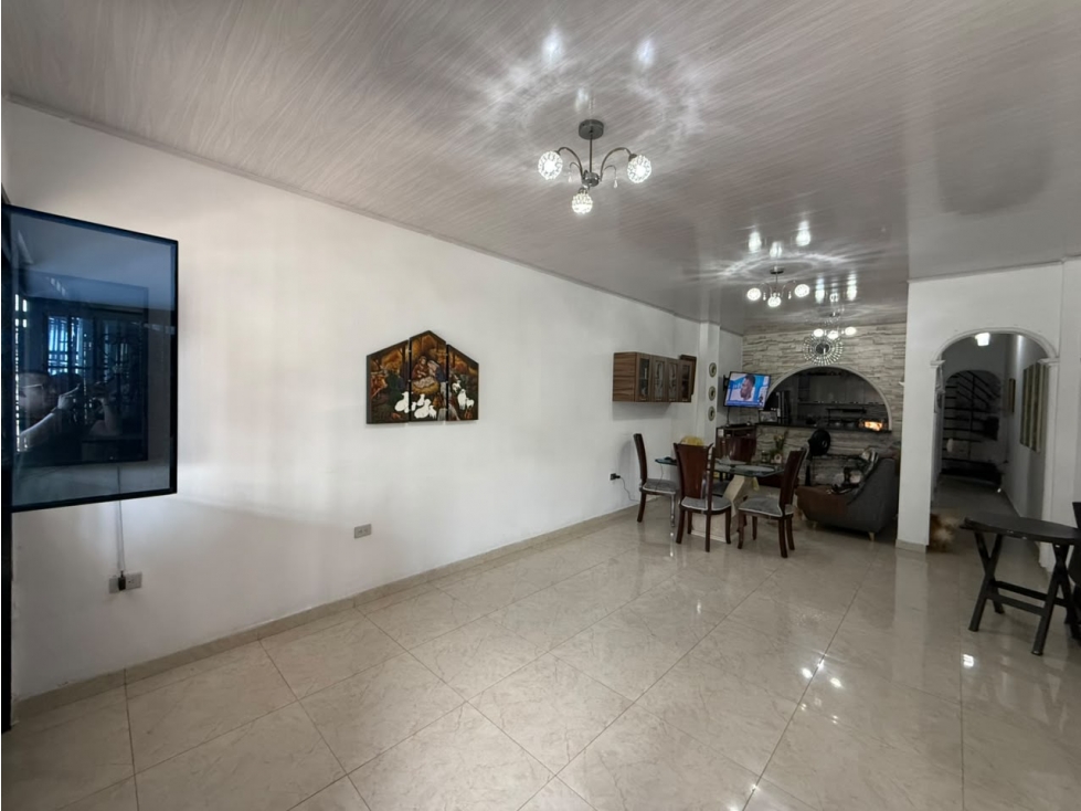 VENTA DE CASA UNIFAMILIAR 3 PISOS EN SALOMIA ACCESO VEHICULAR  AC — foto 6