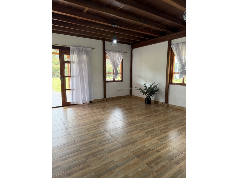 VENTA DE FINCA EN SANTA ELENA SECTOR BARRO BLANCO EXCELENTE UBICACIÓN — foto 3