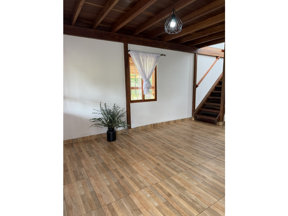 VENTA DE FINCA EN SANTA ELENA SECTOR BARRO BLANCO EXCELENTE UBICACIÓN — foto 4