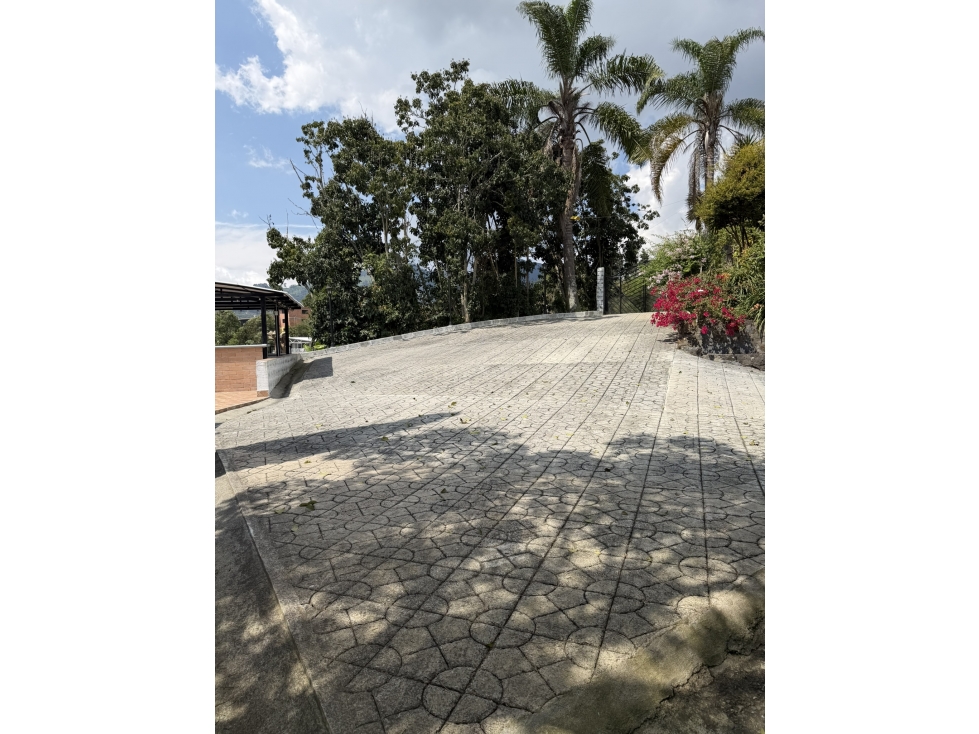 VENTA DE FINCA AMOBLADA EN SAN CRISTOBAL — foto 3