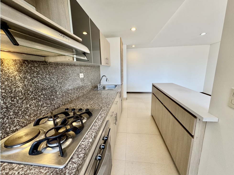 Apartamento en Venta con Vistas Panorámicas, La Doctora, Sabaneta