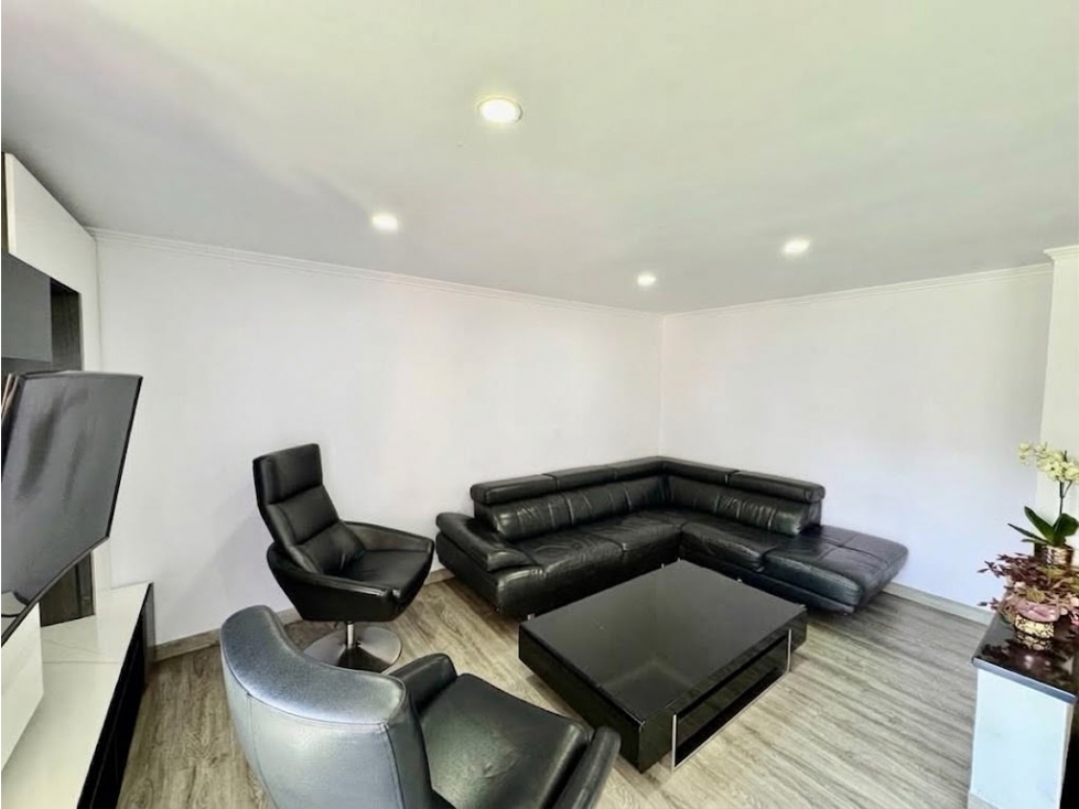 APARTAMENTO PARA RENTA EN EL POBLADO — foto 4