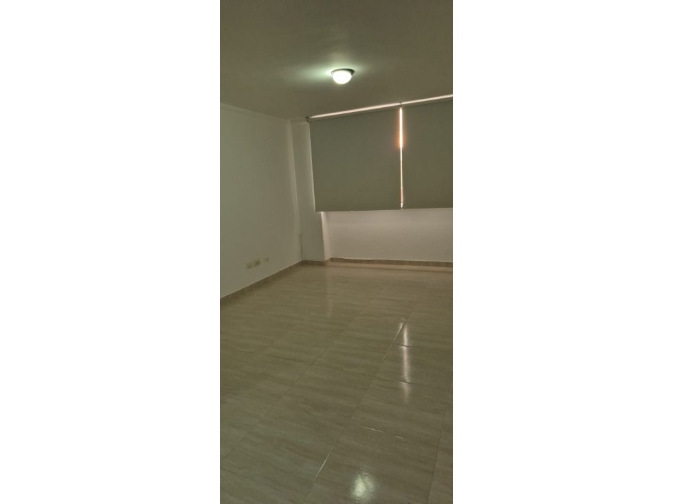 Alquiler de apartestudio en Alto Prado.