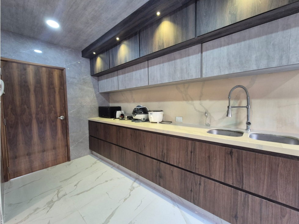 Venta de casa en Conjunto Cerrado