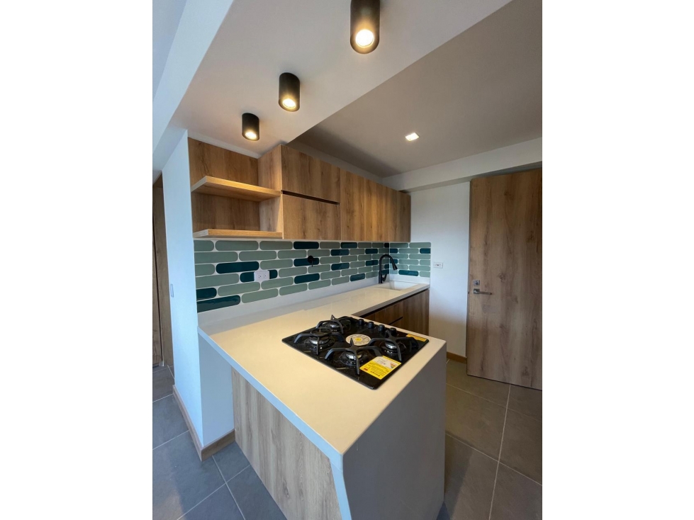 LOFT EN SABANETA EN VENTA CON PARQUEADERO Y UTIL — foto 2