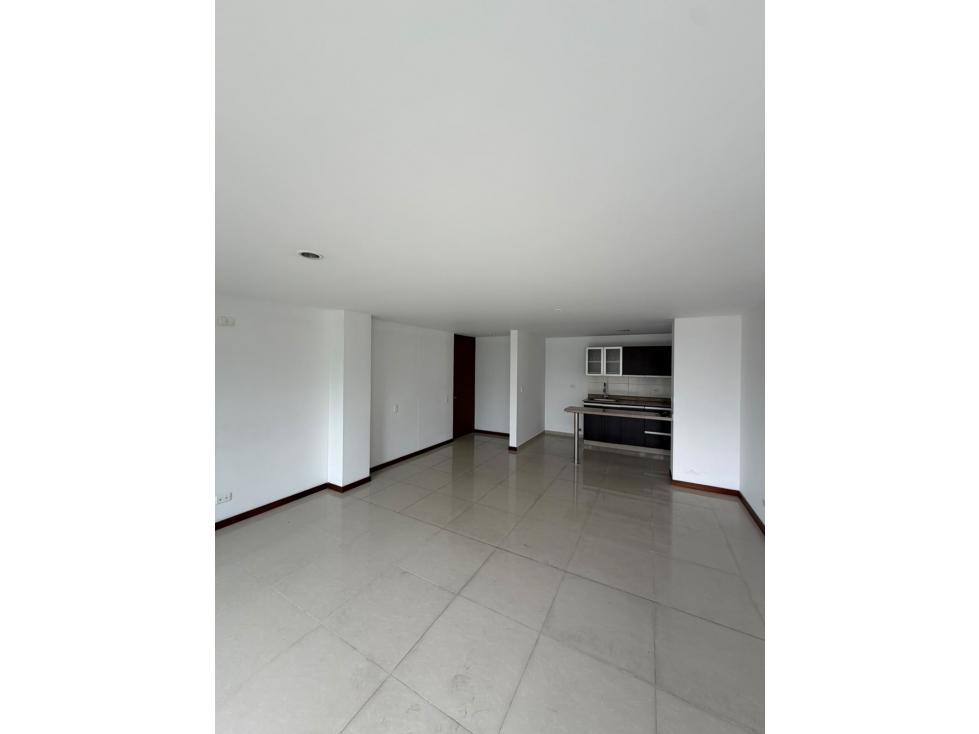 APARTAMENTO EN VENTA POBLADO SAN JULIAN — foto 2