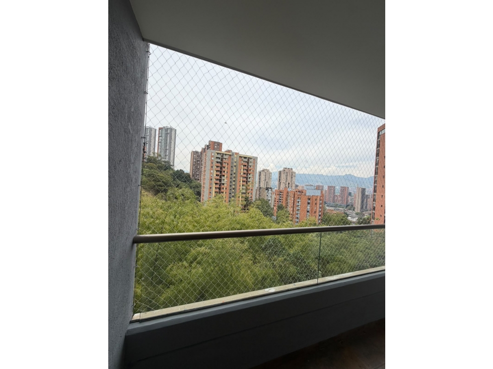 APARTAMENTO EN VENTA POBLADO SAN JULIAN — foto 3