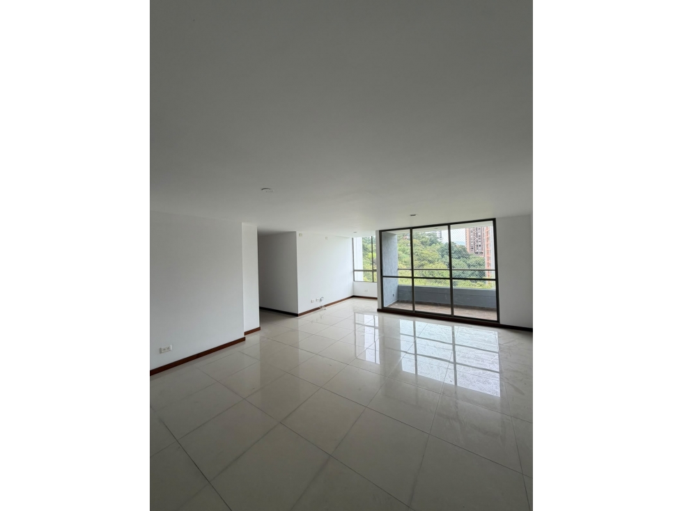 APARTAMENTO EN VENTA POBLADO SAN JULIAN — foto 4