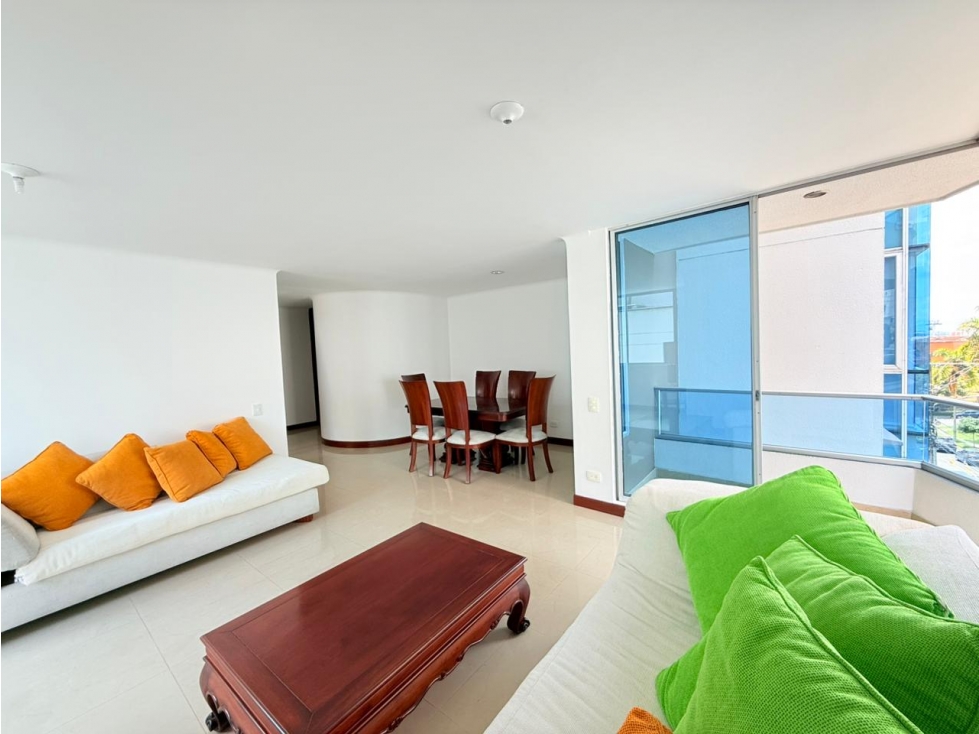 UN ESPECTACULAR APARTAMENTO CON UBICACIÓN ESTRATEGICA EN PINARES — foto 3