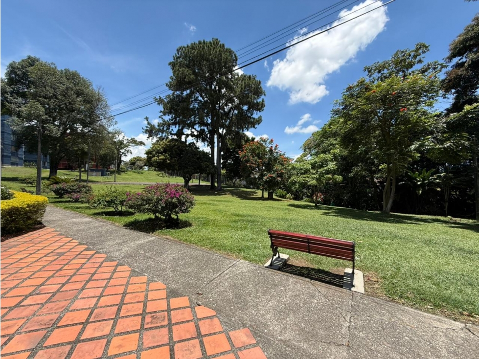 VENTA APARTAMENTO EN LA AV. SUR PEREIRA