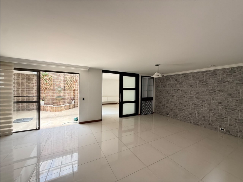 HERMOSA CASA EN ALAMOS PEREIRA — foto 3
