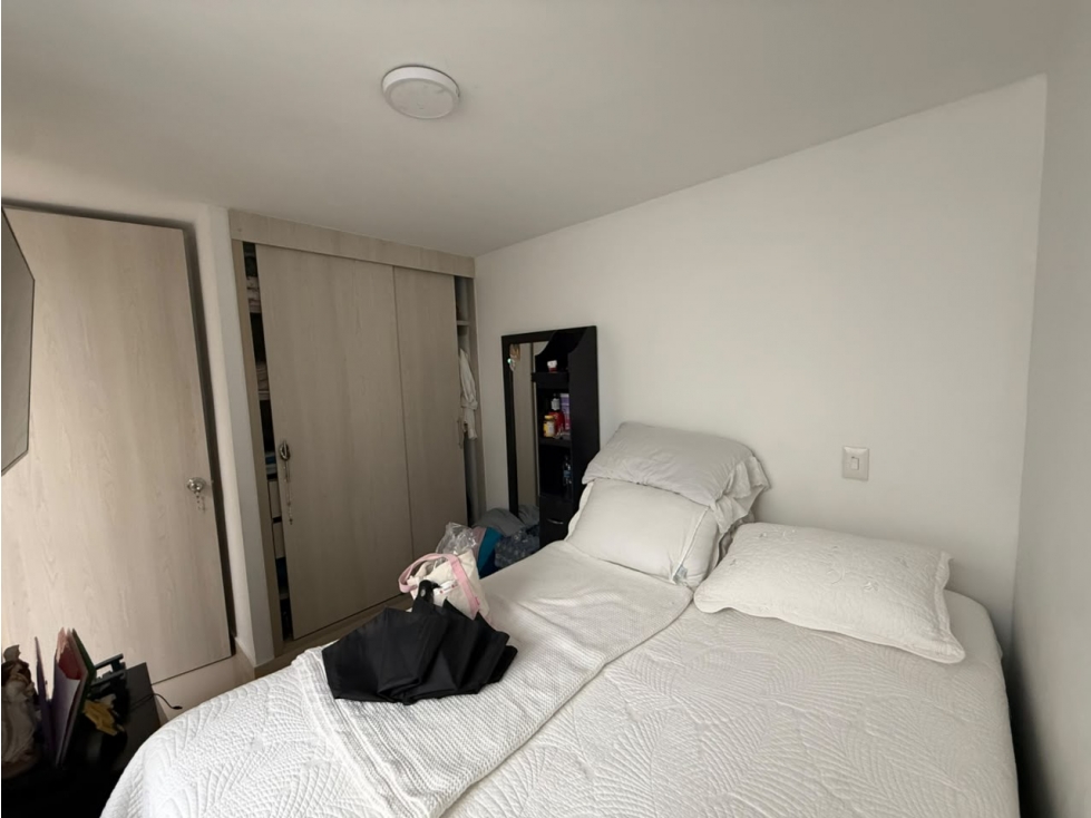 CASA DÚPLEX SEGURA Y EN EXCELENTES CONDICIONES — foto 6