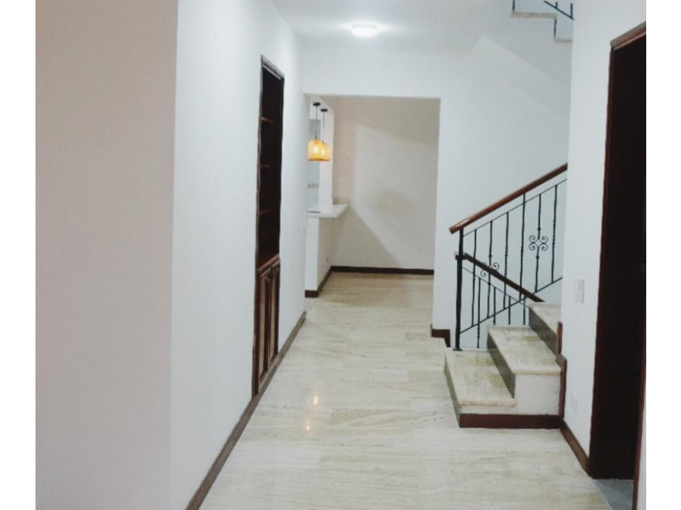 VENTA AMPLIA CASA EN ALAMOS PEREIRA — foto 4