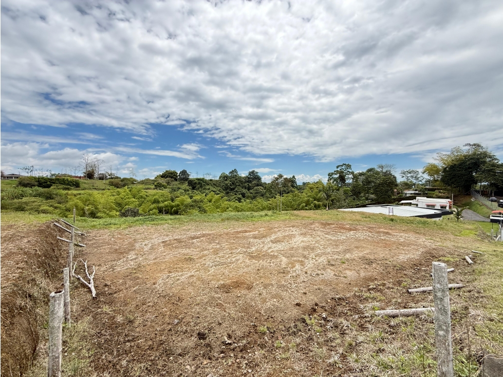 LOTE CAMPESTRE A 15 MINUTOS DE PEREIRA EN LA SALIDA A ARMENIA — foto 3