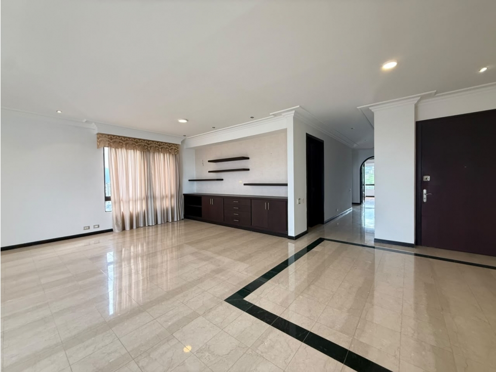 APARTAMENTO EN EXCELENTES CONDICIONES SIN AFECTACIONES.