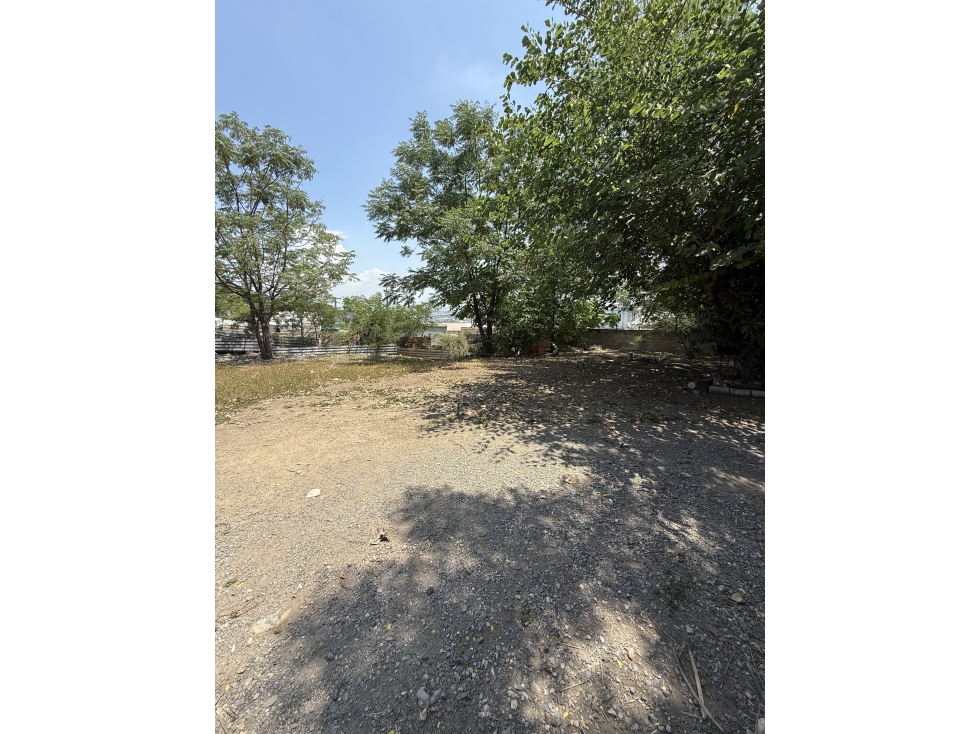 TERRENO CON CASA EN VENTA EN GUADALUPE A 950 m DE ELOY CAVAZOS - 5