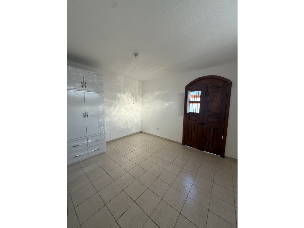 RENTA CASA EN SANTIAGO, NL PARA NEGOCIO O PARA VIVIR - 5