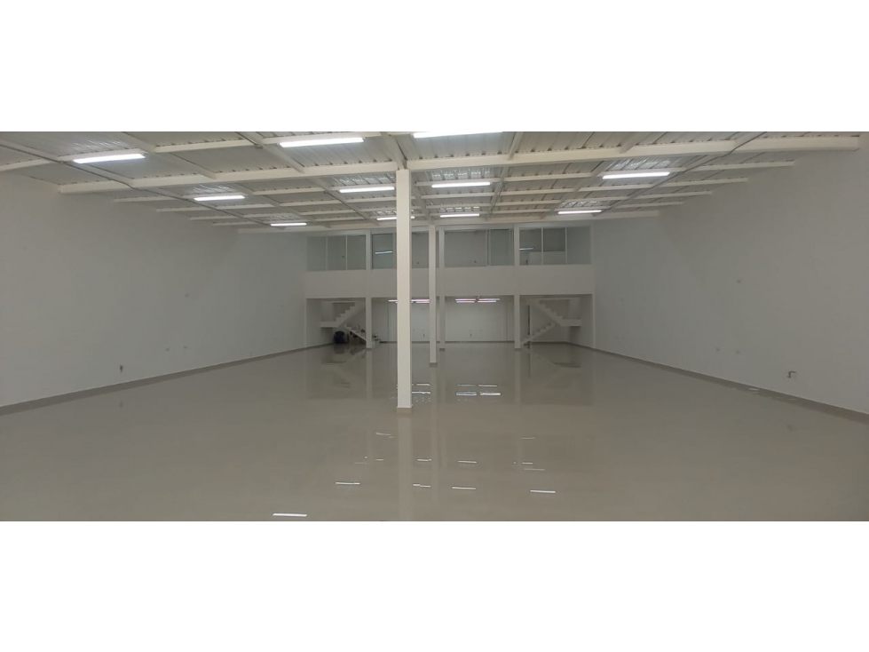 SE ARRIENDA BODEGA COMERCIAL BARANOA ATL. - 6