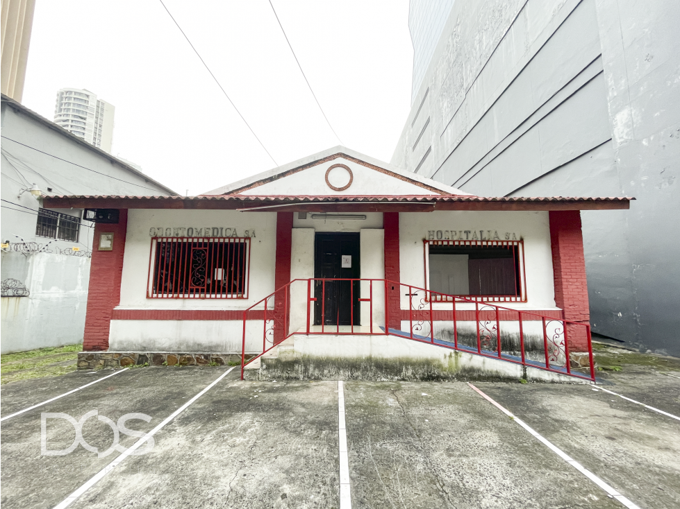 VENTA DE LOCAL COMERCIAL/ TERRENO PARA INVERSIÓN, BELLA VISTA