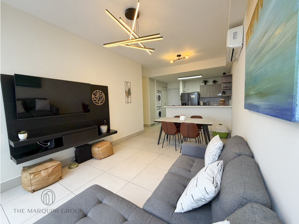 Alquiler de Apartamento Amoblado en Coco del Mar