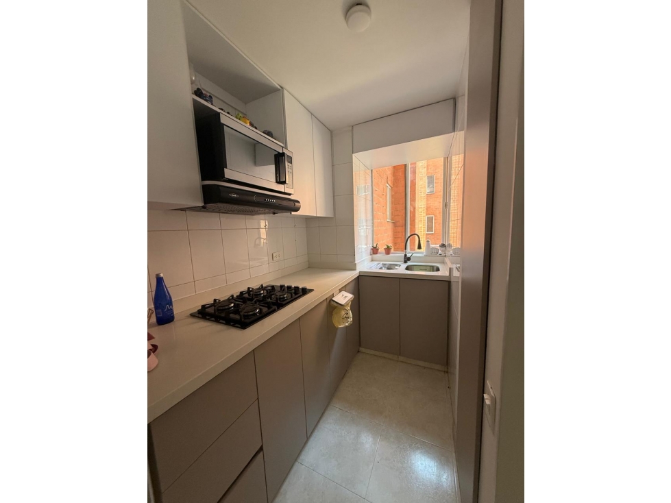 VENTA APARTAMENTO LA HACIENDA, SUR CALI. — foto 3