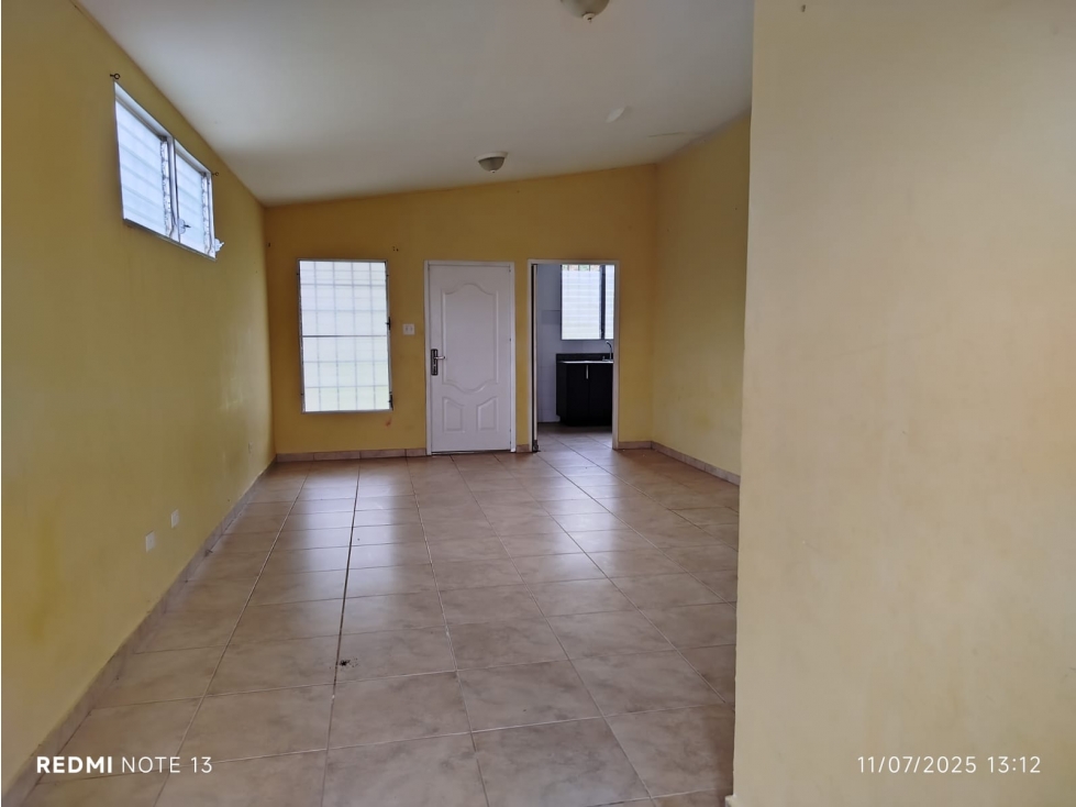 OPORTUNIDAD BANCARIA Casa Reposeída en Brisas del Golf, Arraiján — foto 2
