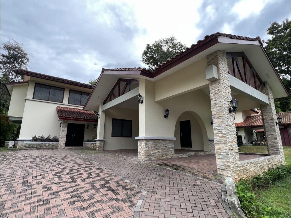 Venta de Casa en Clayton - Ph Senderos