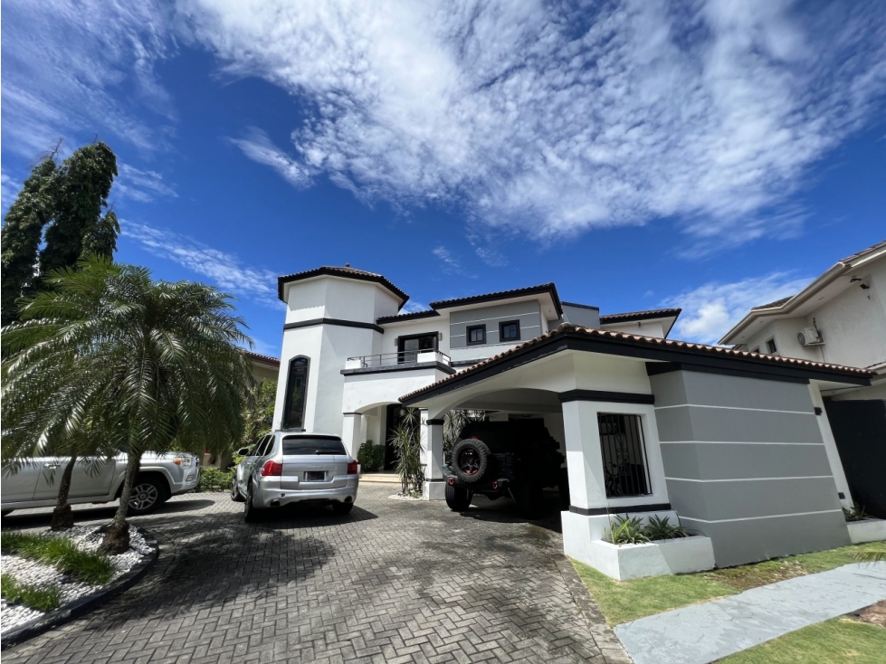Venta de Casa en Costa del Este