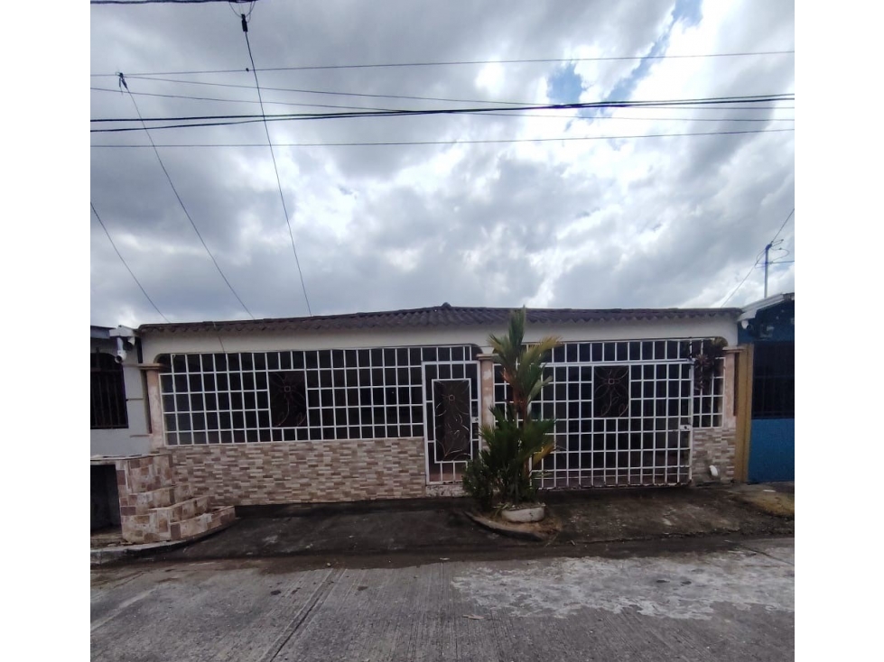 Casa en Venta en Arraiján Parque del Oeste | Oportunidad Reposeída