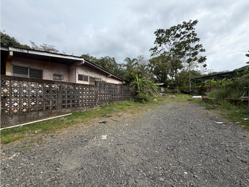 Lote Comercial en Alquiler | Las Cumbres