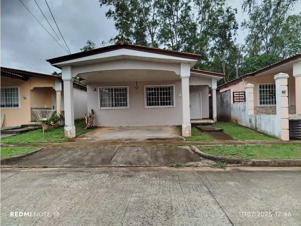 Casa Reposeída Venta en Brisas del Golf, Arraiján