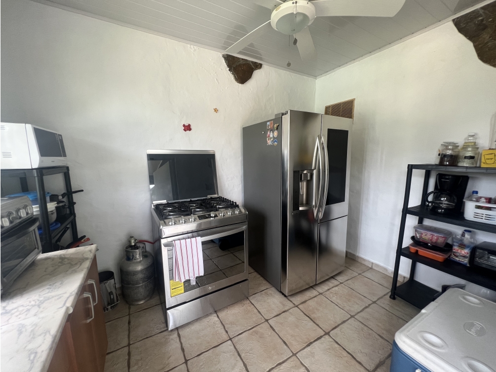 Venta de Casa con Piscina y Área Social en Playa Gorgona — foto 6