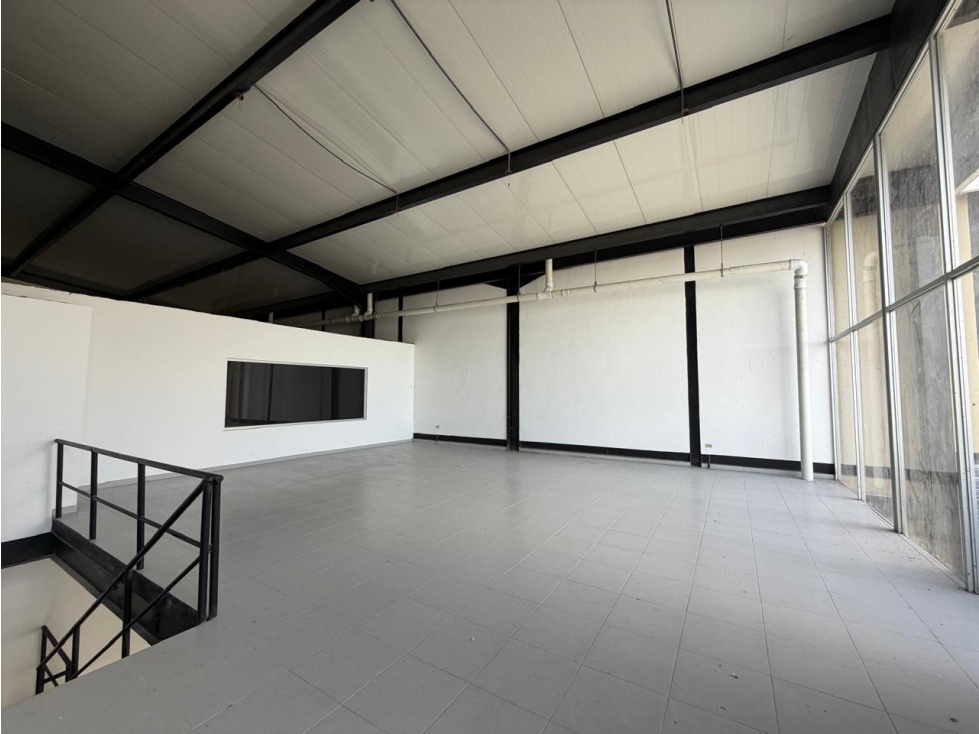Ofibodega en Alquiler en Tocumen | 497 m² — foto 3
