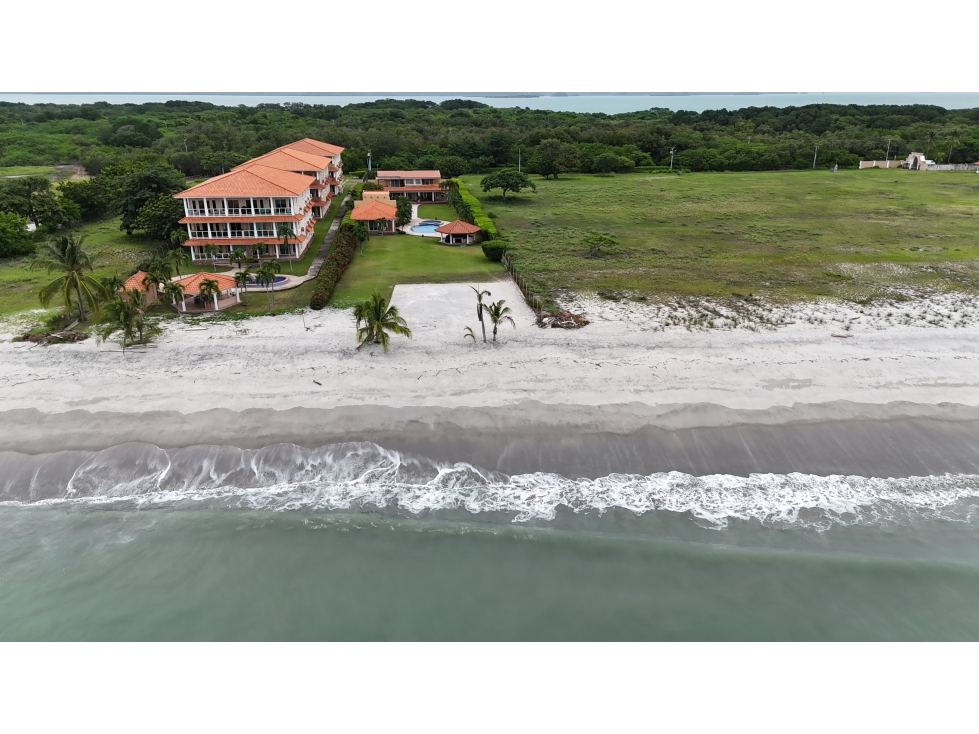 Venta de Casa Frente al Mar en Punta Chame