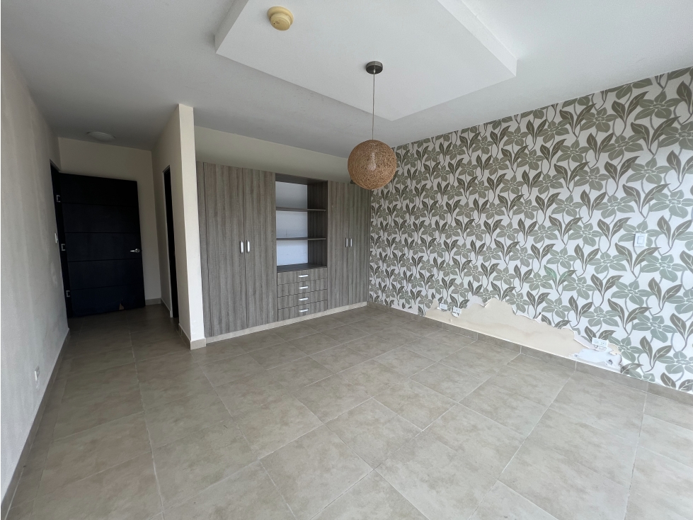 Apartamento Reposeído en Venta en PH THE ONE Tower, San Francisco