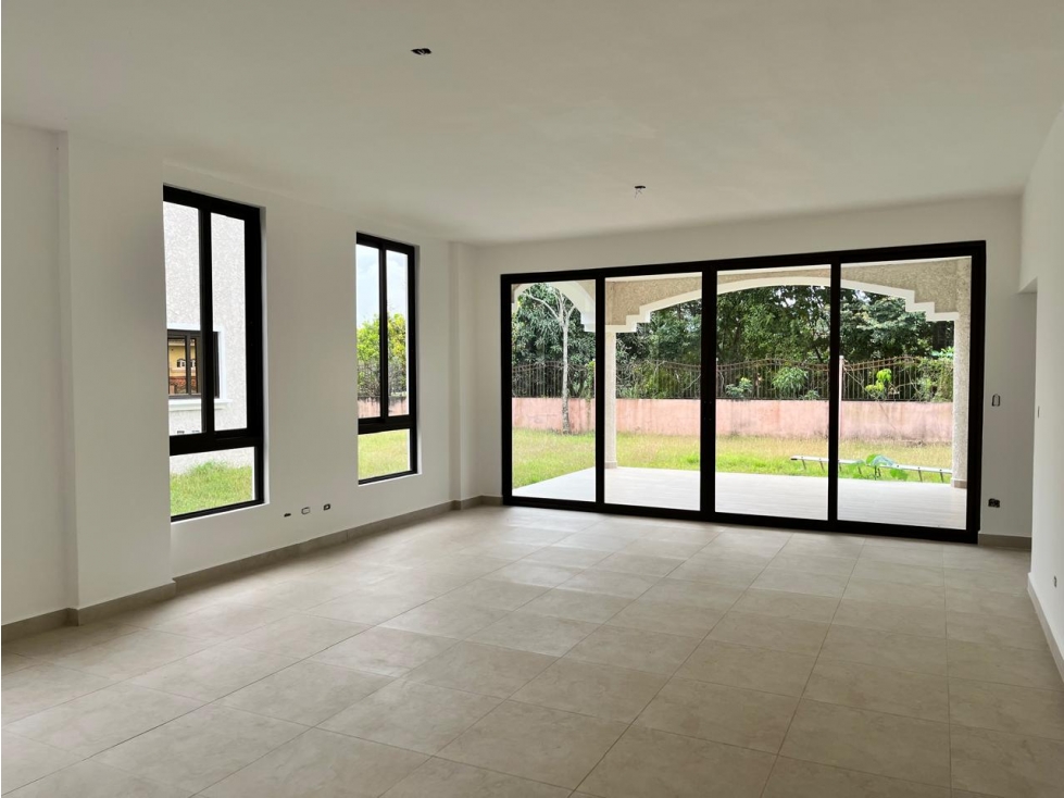 CASA EN VENTA | CLAYTON VILLAGE — foto 2