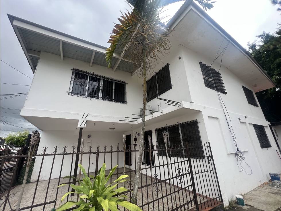 Venta de Casa con Anexo Independiente en Villa Soberanía Betania