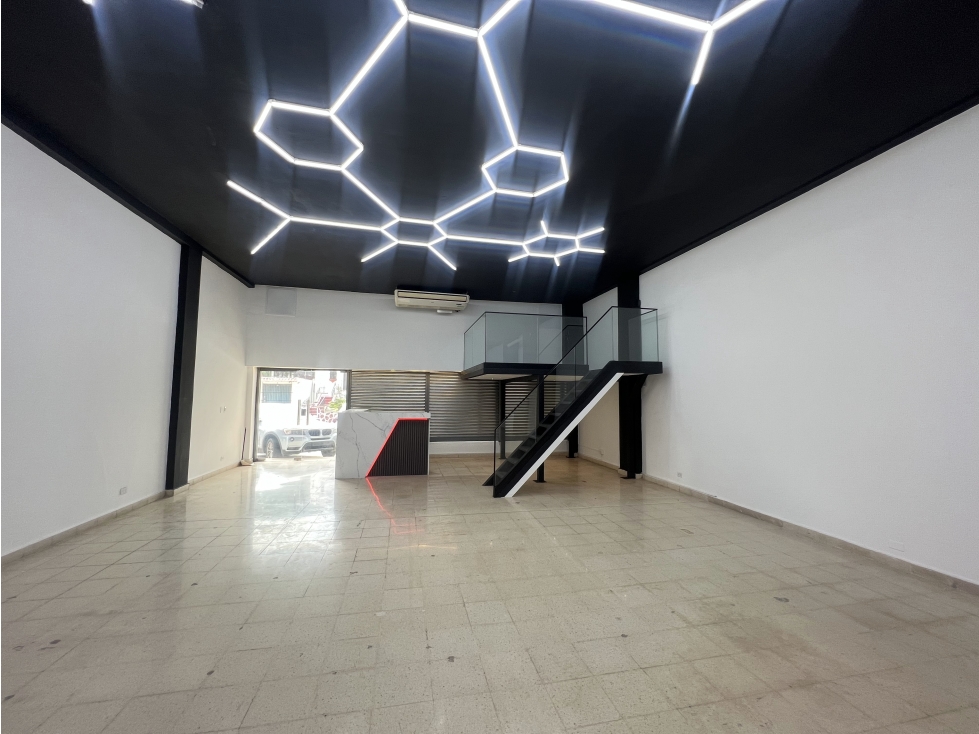 Alquiler de Local Comercial en Bella Vista, Calle 42 — foto 3