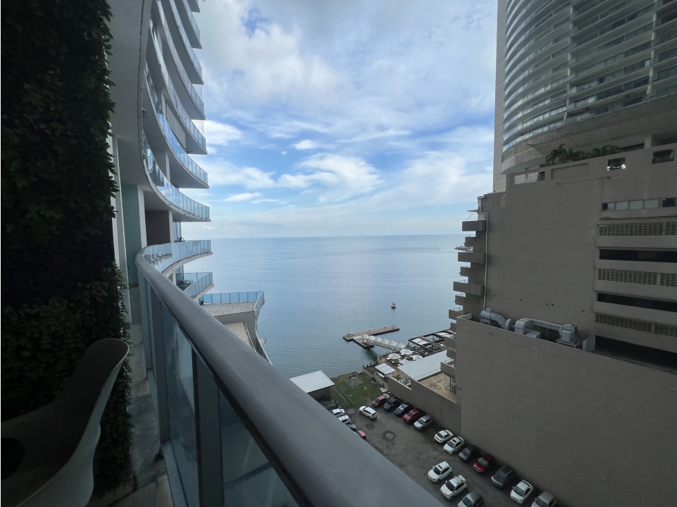 Venta de Apartamento en PH Grand Tower Punta Pacífica