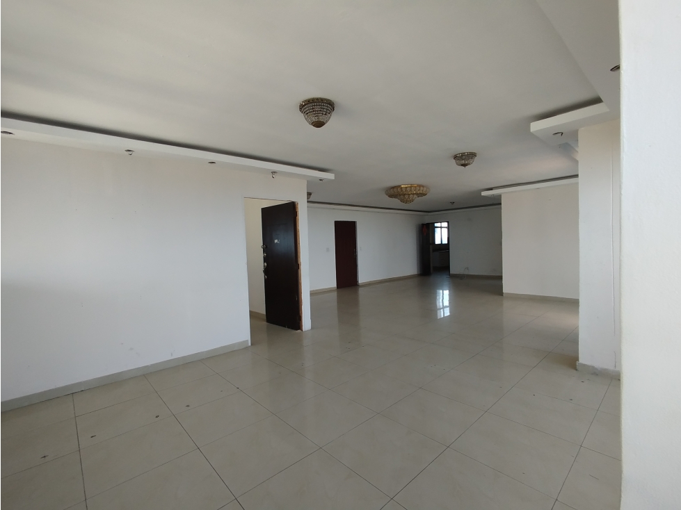 Apartamento en Venta en Betania | PH Crystal Hills | 198m² | Reposeído — foto 6
