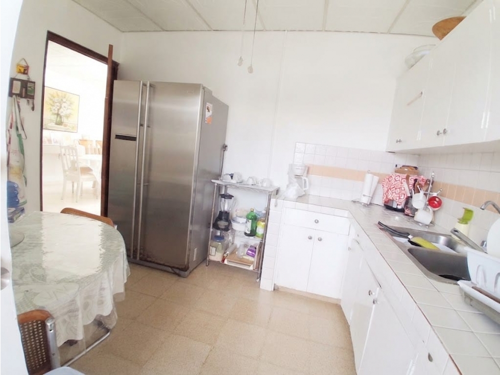 Casa con jardín y terraza en El Bosque — foto 4