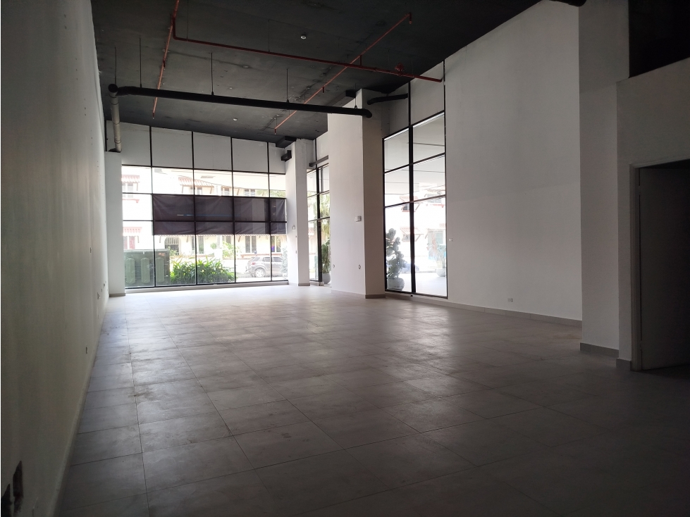 SE ALQUILA LOCAL COMERCIAL BALBOA BAY, BELLA VISTA — foto 3
