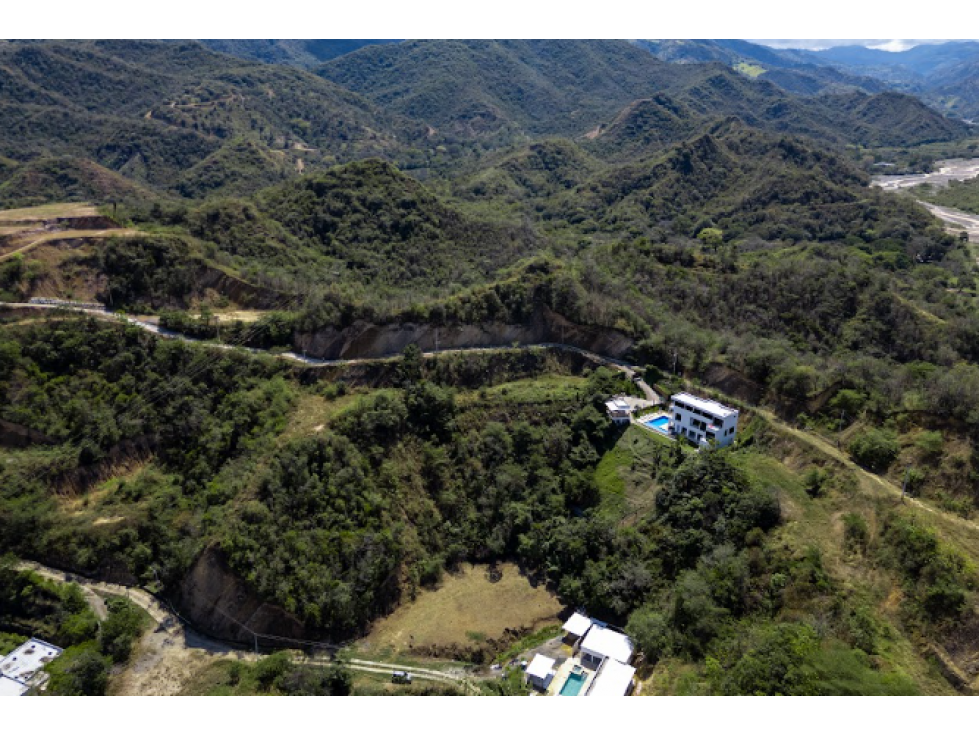 VENTA DE LOTE EN SOPETRÁN — foto 3