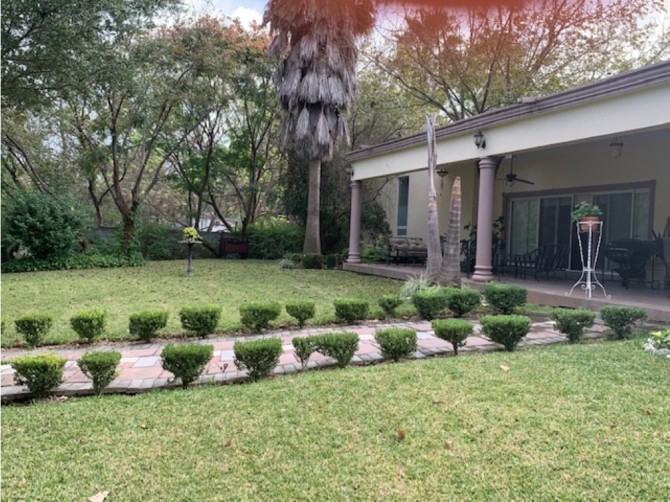 Residencia en venta Carretera Nacional 2600 m2 de Terreno Oportunidad — foto 2