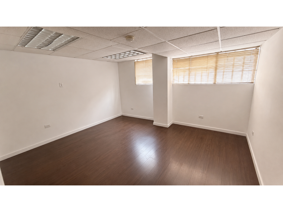 Edificio de Oficinas de 2 Pisos en Renta en Gonzalitos Monterrey - 2