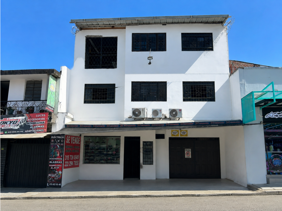 Bodega Comercial en Venta La Concordia | 540 m² | Local y Oficinas - 1
